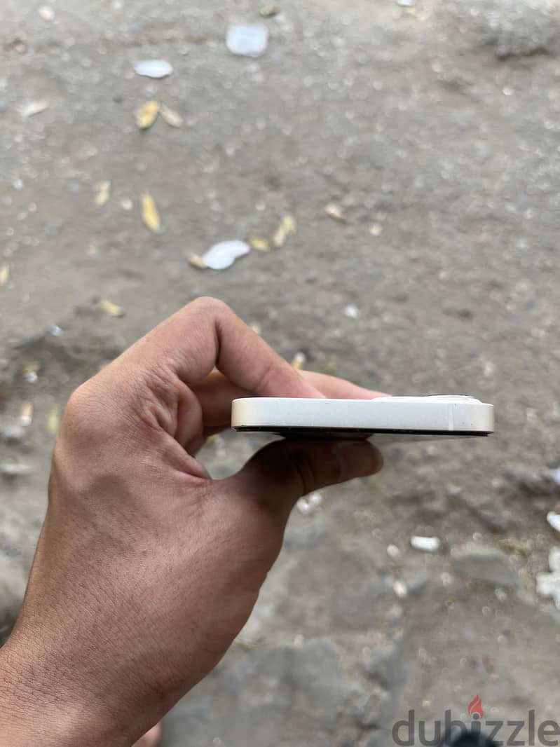 Apple - iPhone 13 4