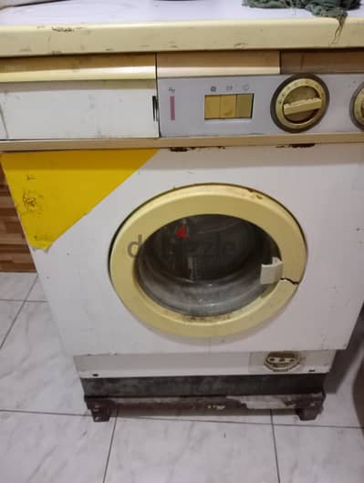 غسالة اتوماتيك زانوسى