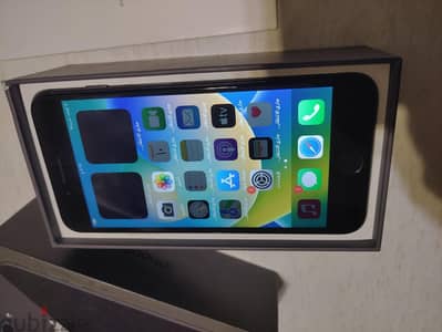 آبل - آيفون 8 بلس