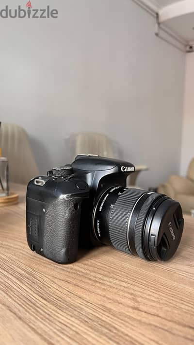 Canon EOS 800D