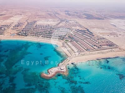 امتلك فيلا 4 غرف باطلاله مميزه ع البحر وع 8 سنين في افضل مشاريع الساحل الشمالي مع سوديك