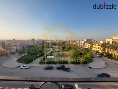 For rent, with kitchen, first occupancy, 4-room apartment with elevator in the Diplomats area in the Assembly