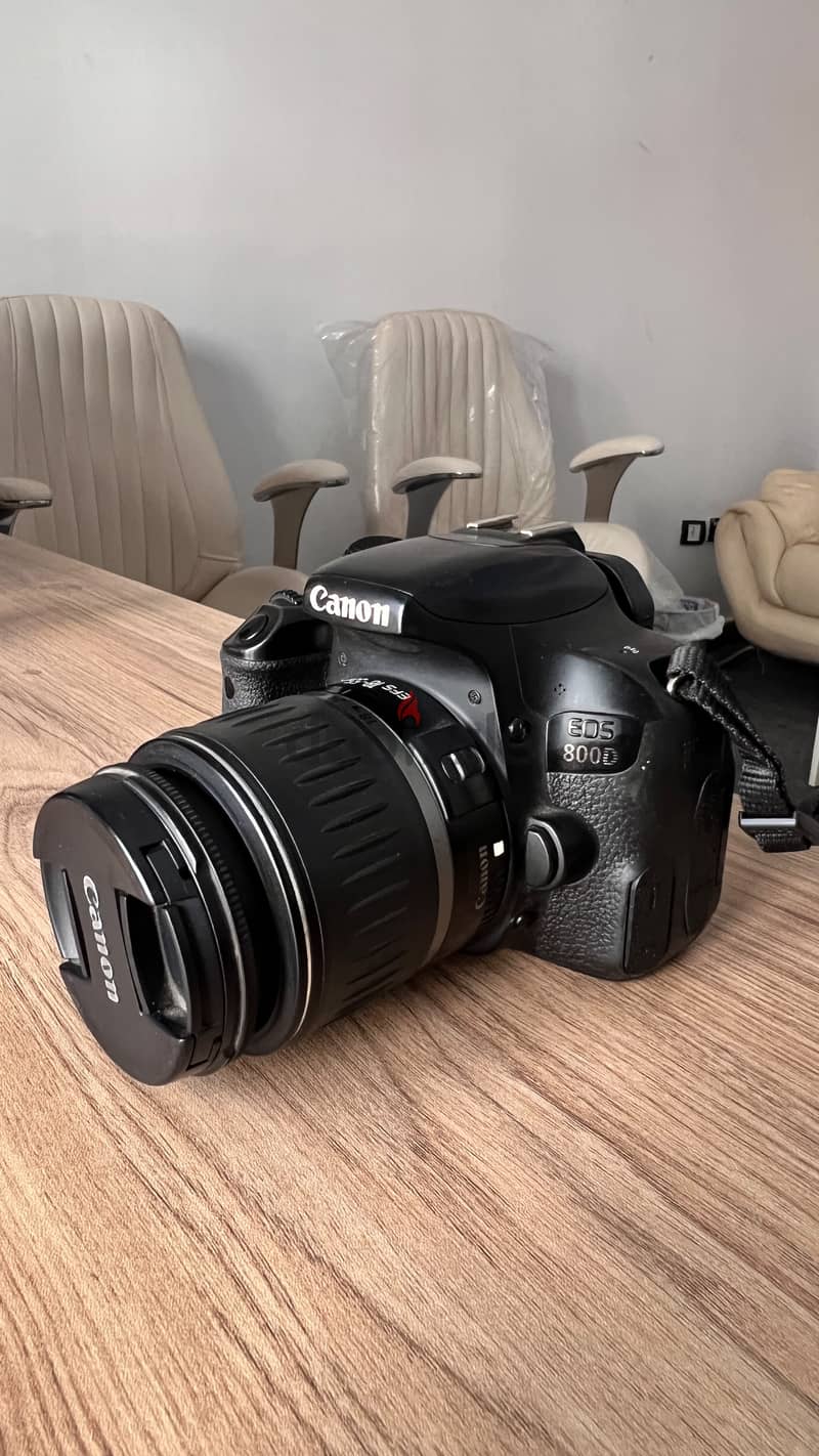 Canon EOS 800D 4