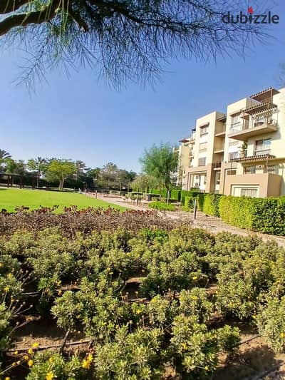 شقة متشطبة للبيع في أب تاون كايرو إعمار جاهزة للاستلام الفوري Uptown Cairo Emaar