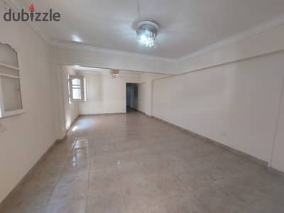 For rent, a 3-room apartment on the second floor with an elevator in Al-Nargis, New Cairo