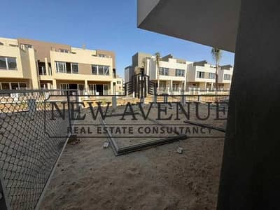 Townhouse with the most prime location for sale in Palm Hills New Cairo