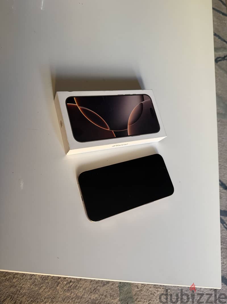 Apple - iPhone 16 Pro Max 3