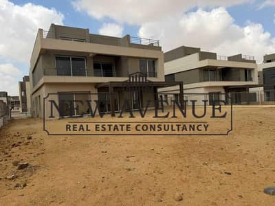 Standalone for sale in Palm hills new Cairo PHNC Ready to move - very prime location - overlooking Greenery - huge built up area