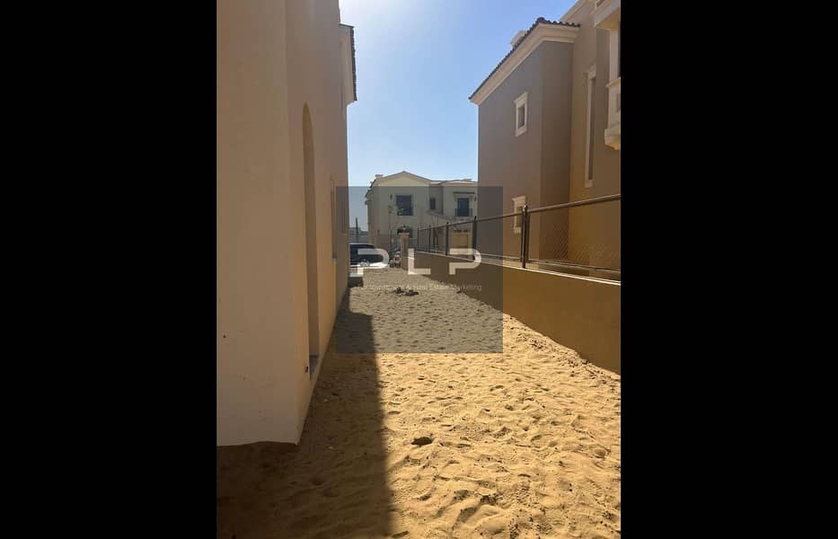 توين هاوس بـ٤ غرف نوم في سيتي جيت، صورة ١٠ من ١٠