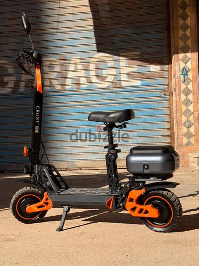 سكوتر كهربائى Max M4 مزدوج المحرك 2400 وات ، السرعة القصوى 80 كم/س
