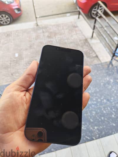 ايفون 13