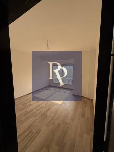 Corner Apartment for Annual Rent | Open View | Developer's Finishing | In Wesal Residence | Near the New Administrative Capital.