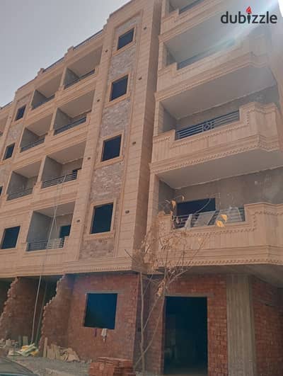 Installment for 3 years apartment facade 110 meters