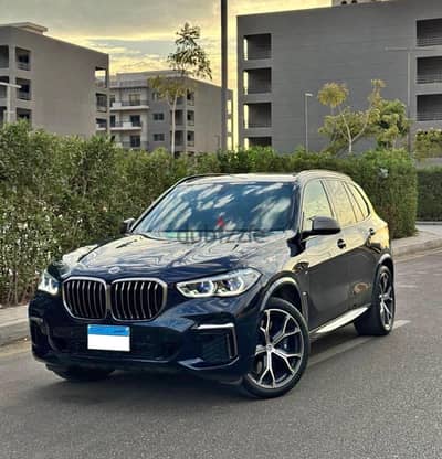 BMW X5 M50 2021 فقط 68 الف كم فابريكة