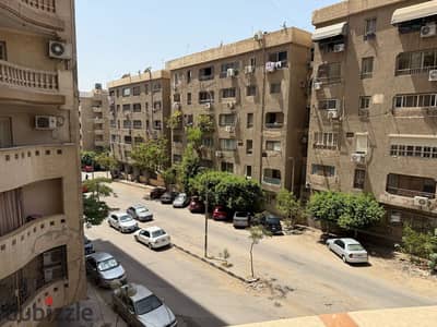شقة الايجار مدينة نصر مباشرة من المالك ٣ غرف مفروشة بالكامل فرش راقي