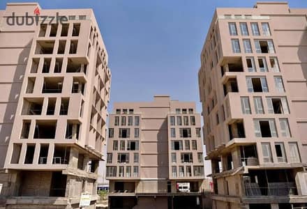 عياده متشطبه بالكامل بالتكييفات في كمبوند 2O5 في قلب الشيخ زايد