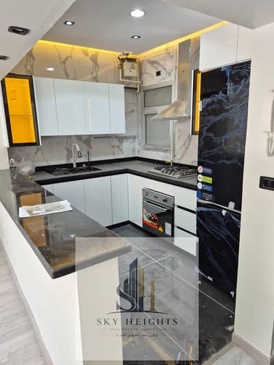 Apartment for sale in Rehab 2, a great opportunity for living or investing in Rehab 2. Ultra super luxury finishing, including a kitchen with applianc