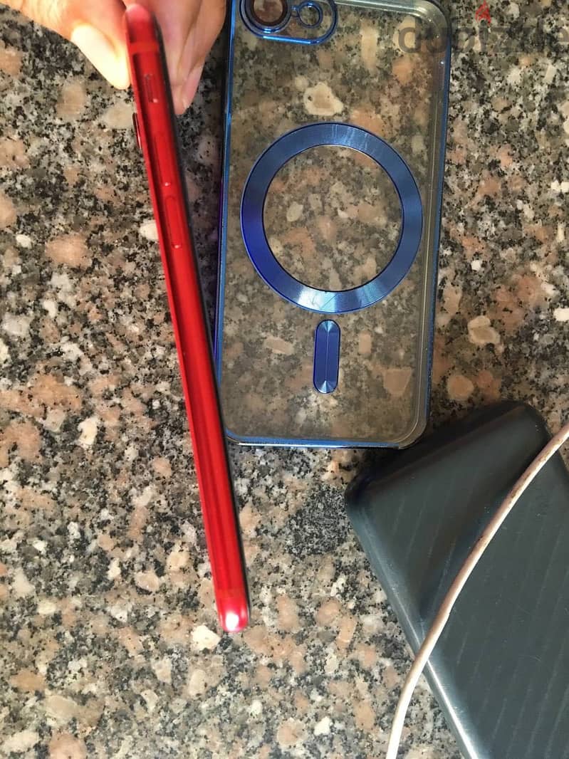 iPhone SE 2020 1