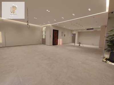 Apartment for sale in Al-Qarnfal, Villas El Tagammu, second number from the northern 90, and Compound Al-Marasem, minutes to the Public Ring Road and Madinat Al-Rehab