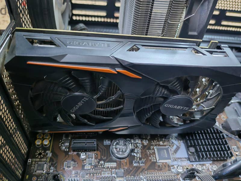 GTX 1050 1