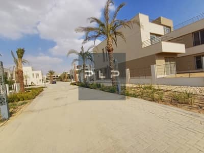 Standalone for sale resale Type B Compound Palm hills new Cairo Lowest price in compound