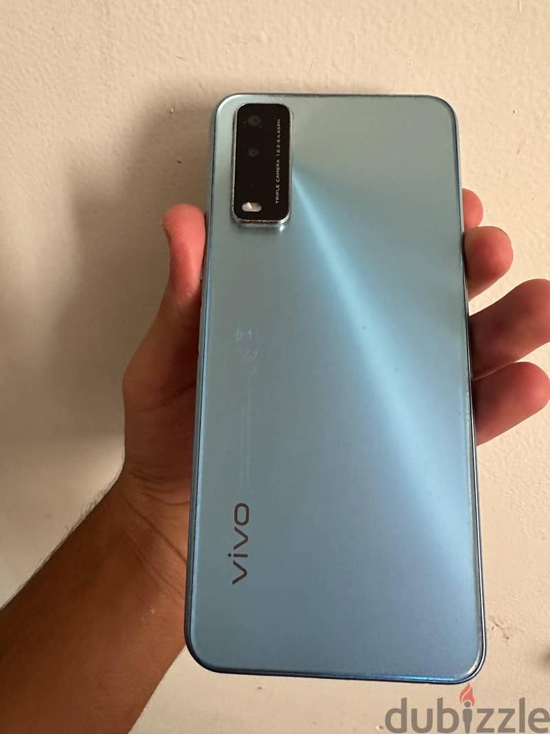 Vivo Y20 4