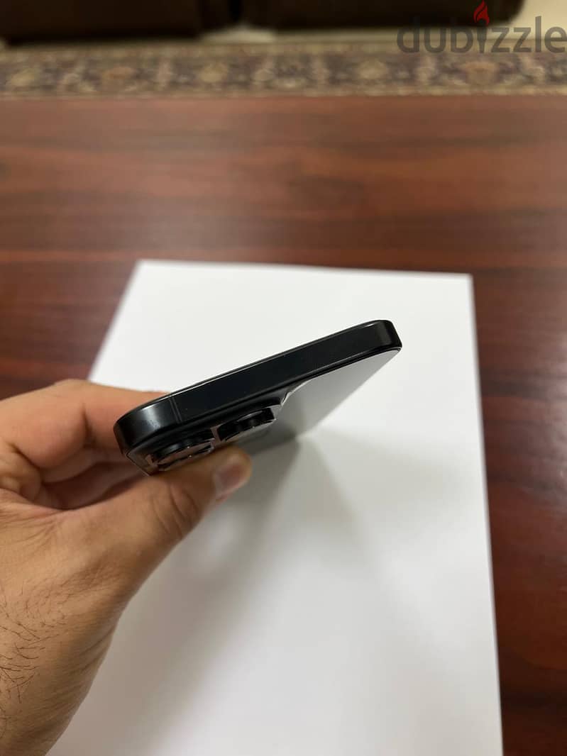 Apple - iPhone 16 Pro Max 3