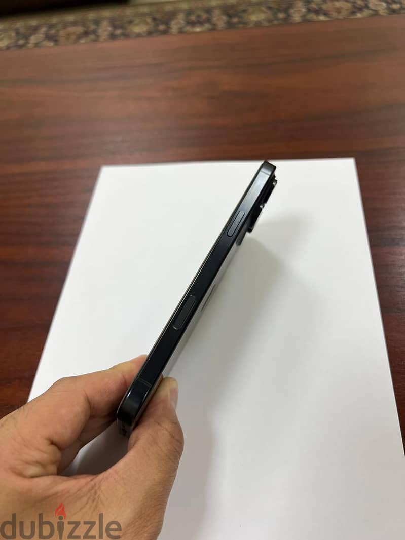 Apple - iPhone 16 Pro Max 4
