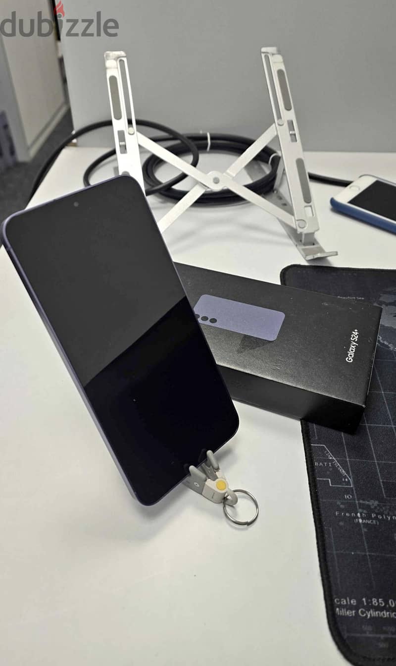 Samsung S24 Plus 1