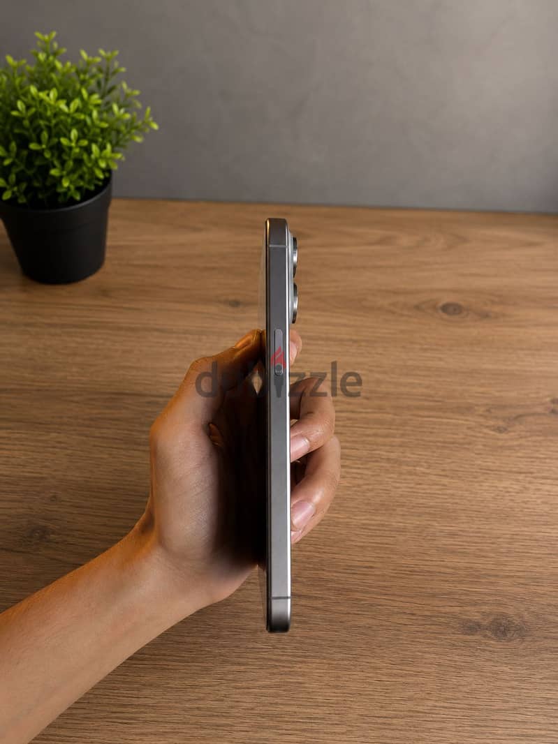 Apple - iPhone 15 Pro Max 1