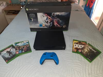 Xbox One X 1TB (True 4K) + Blue Controller + 4 Games + Original Box