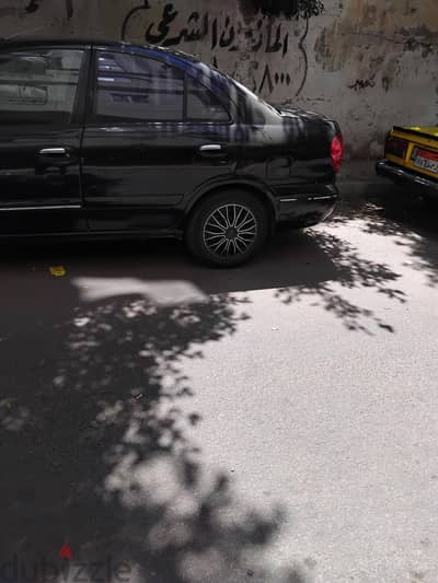 Nissan Sunny 2008