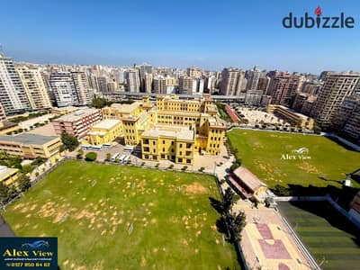 للبيع شقه 185م علي شارع الاقبال بفيو مفتوح