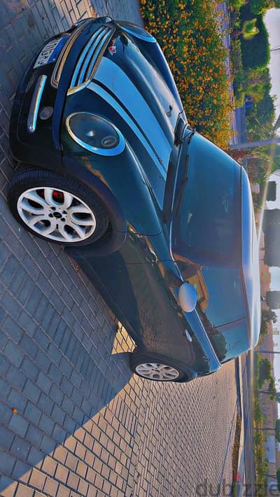 MINI John Cooper Works 2005
