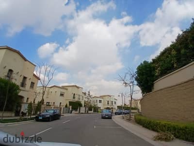 320m Ready Fully Finished by Owner Twin House for Sale in Uptown Cairo Emaar Prime Location on Pool View