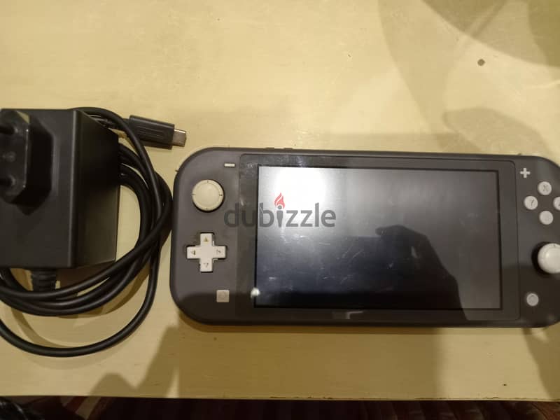 Nintendo switch lite 4