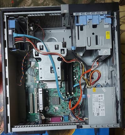 كيسه ديل 980 معالج i5  + شاشة ديل 22 بوصة