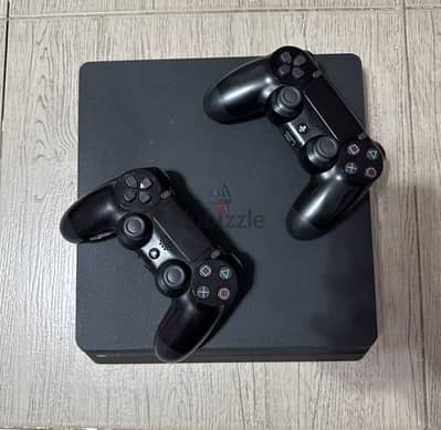 Playstation 4 Slim 1TB - Used