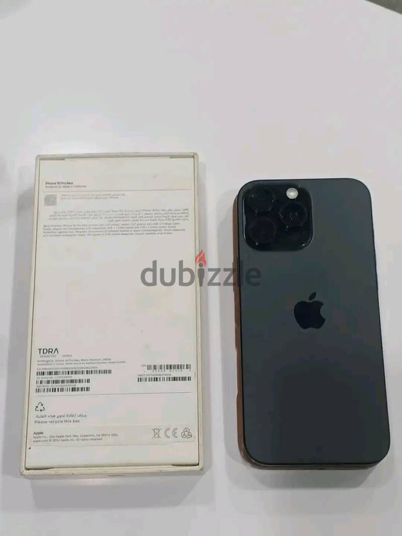 Apple - iPhone 16 Pro Max 3