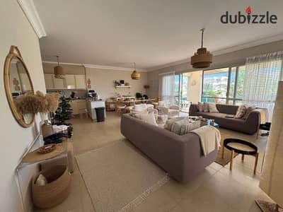 **Chalet with Private Garden, Ready to move , for Sale in La Vista Cascada, North Coast – Prime Location in Sidi Abdel Rahman with a Stunning Landscap