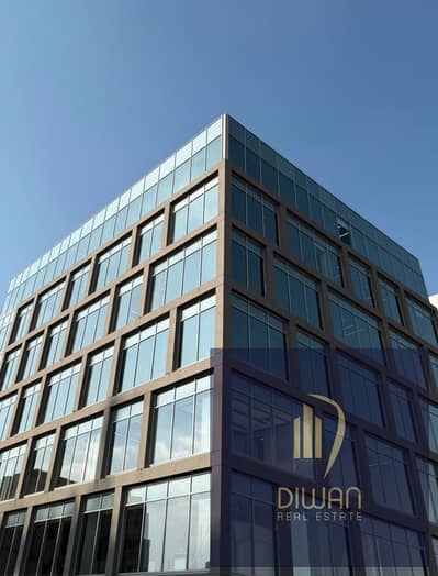 Commercial store for sale, 180 square meters, received within a year, in the most distinguished location direct on the Suez Road, near Heliopolis
