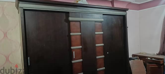 للبيع غرفة نوم كاملة مستعملة بالمرتبة بحالة جيدة جداا
