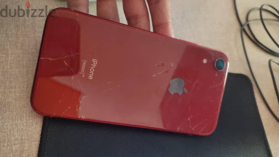 Apple - iPhone XR 1
