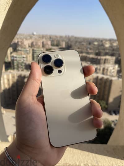 Apple - iPhone 14 Pro 256 حالة الزيرو شارحتين فعلي