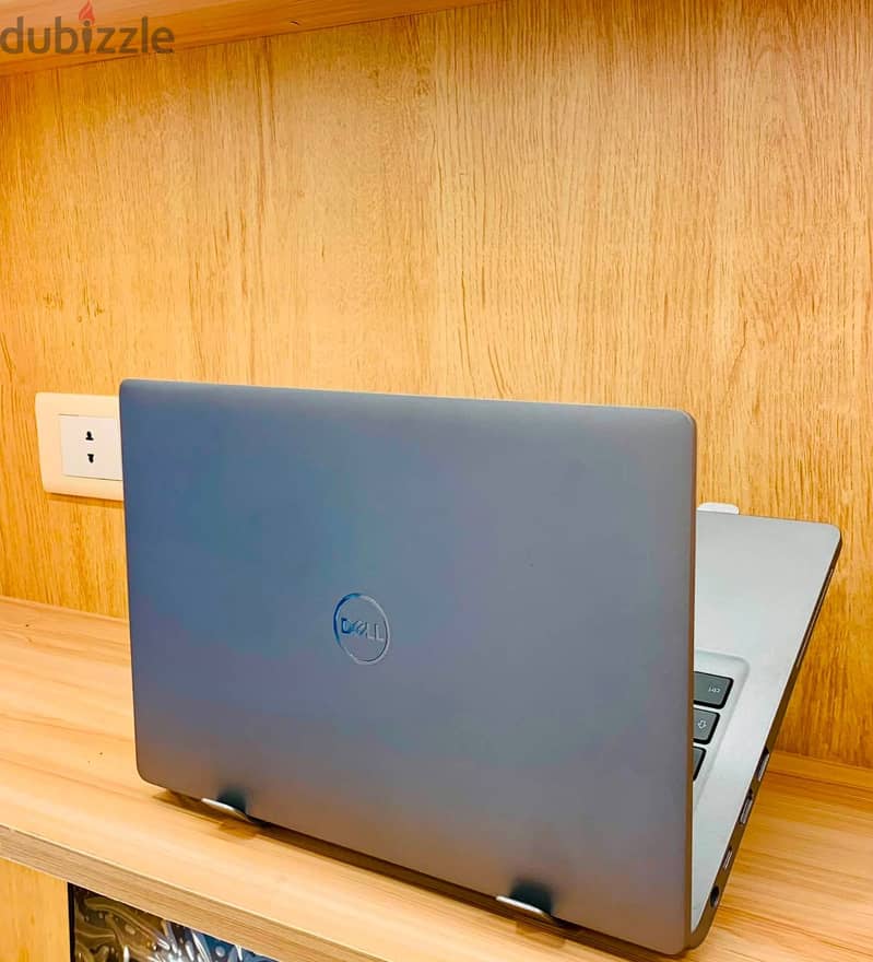 Dell Latitude 5310 2