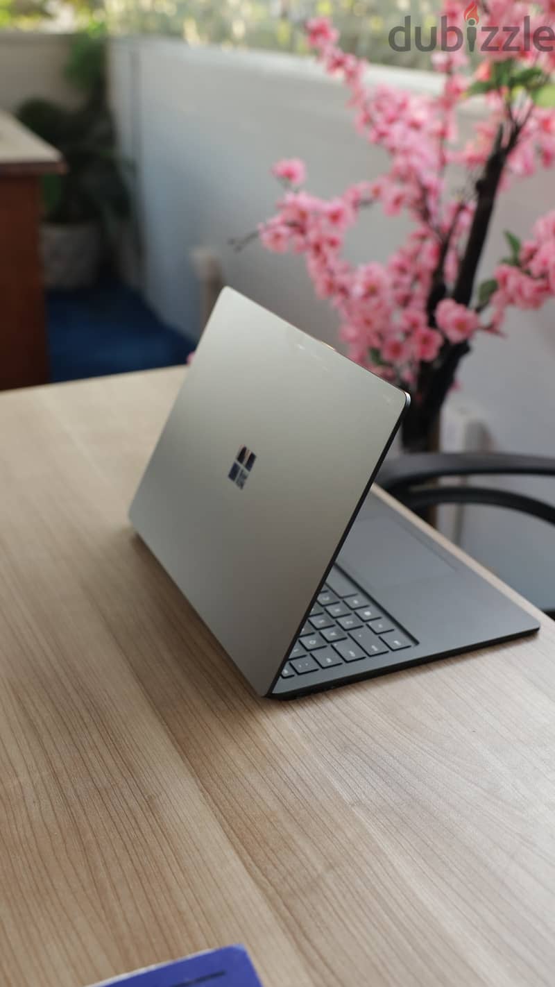 Microsoft Surface Laptop 3 1