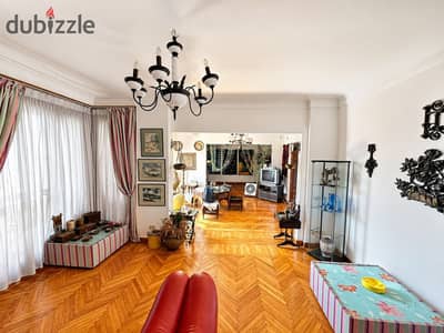 وحدة سكنية مميزة للبيع في الشاطبي(تري البحر من جميع المطلات)المساحة : 150م