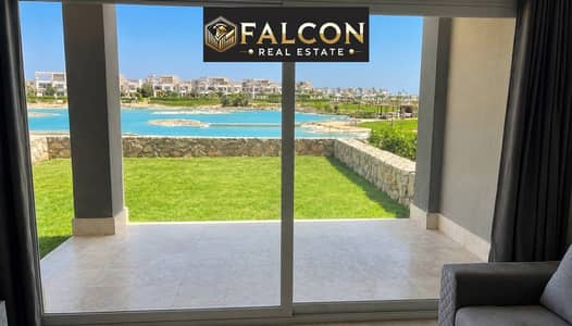 شاليه  صف اول على الاجون fully finished للبيع فى جون سوديك june sodic راس الحكمه بجوار هايسندا وعلى بعد دقائق من الفوكا