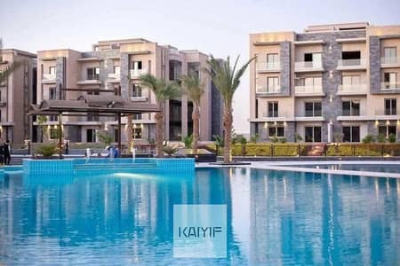شقة للبيع في جاليريا مون فالي Galleria Moon Valley إطلالة بانورامية الدور الأول نصف تشطيب موقع مميز فرصة استثمارية بسعر تنافسي