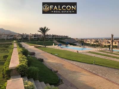 Recieve immediately a Ready To move & Fully Finished 3Br Chalet 1st Row On Pool With Sea View in  Zaafarana Area 8 Mins Away From Porto Sokhna .